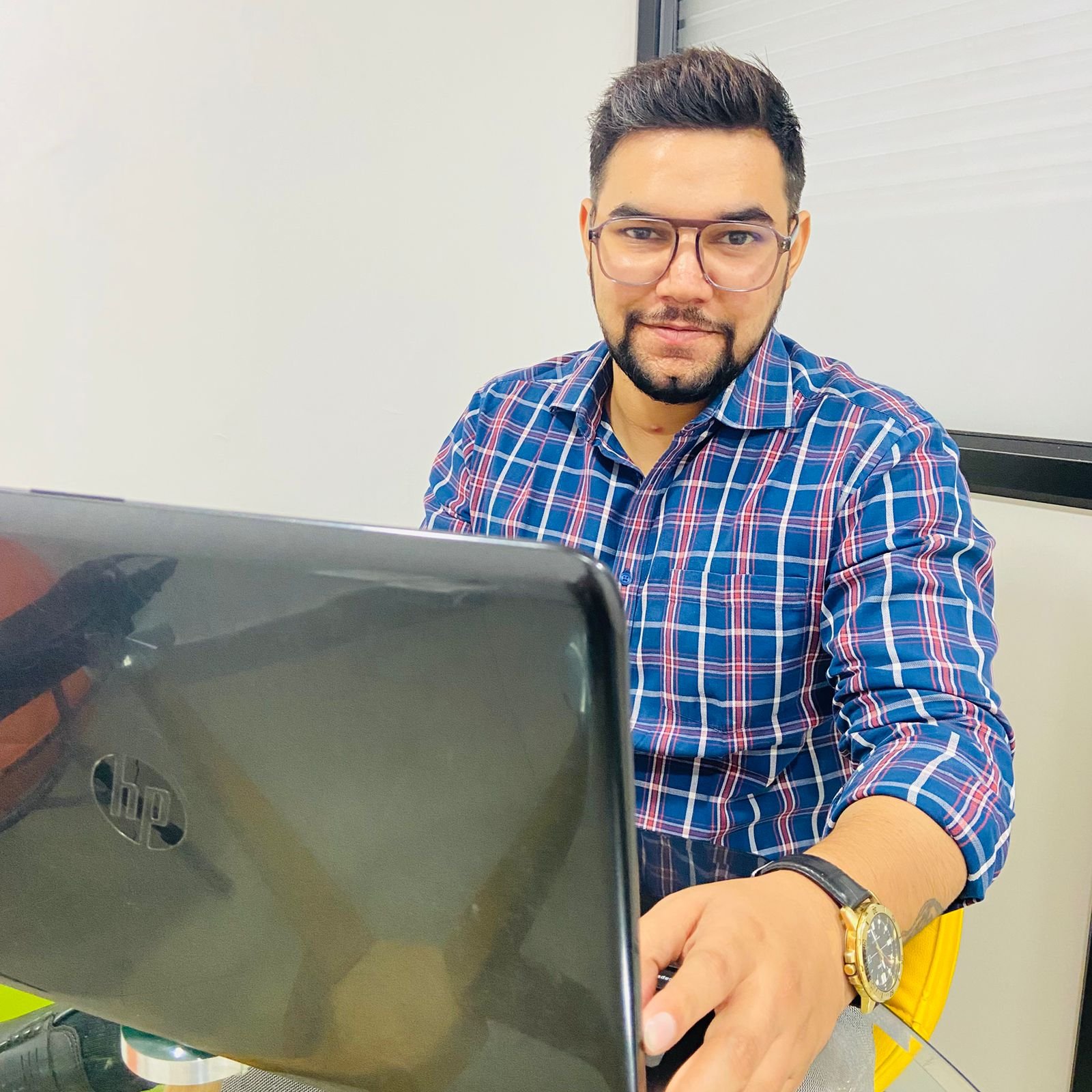 Kishan Soni - Digital Marketing Manager and Consultant